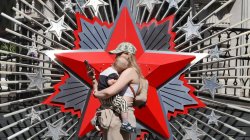 Russia and Ukraine accuse each other of breaching Victory Day ceasefire