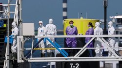 Cruise ship hit by hantavirus outbreak docks in Rotterdam