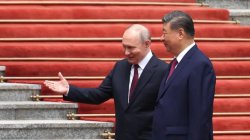 Xi basks in spotlight as he hosts Putin days after Trump
