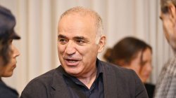 Russian dissident Garry Kasparov says US warned him of danger to his life
