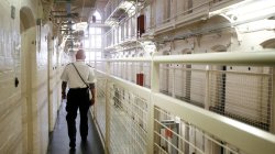 Early release scheme could see dangerous criminals released, Conservatives warn