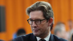 MI5 chief warns of threats to UK from Russia, Iran and AI