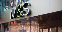 M&S 'very comfortable' £28 jeans hailed as 'great summer staple' by shoppers