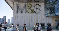 M&S shoppers hail £30 'beautiful' trousers as 'so comfortable and easy to wear'