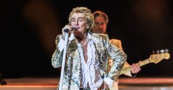 'I met Sir Rod Stewart - and one moment left me in tears’