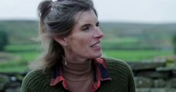 Amanda Owen shares struggles with 'aches and confusion' at farm in emotional update