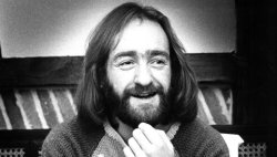 Dave Mason dead: 60s music icon dies in sleep as heartbroken tributes pour in