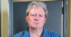 Coronation Street icon pays tribute to co-star in full-time Alzheimer's care