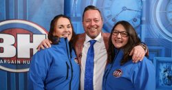 Bargain Hunt star makes emotional baby announcement with sweet post