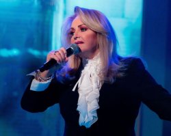 Bonnie Tyler, 74, rushed to hospital as star undergoes emergency surgery