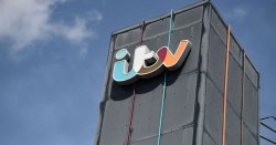 ITV star dies suddenly during filming after 'medical emergency'