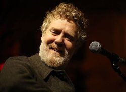 Heartbreaking Glen Hansard update as man who found him on road speaks out