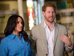 Prince Harry and Meghan Markle 'in crisis' as they're dealt devastating blow