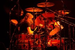 Frank Beard dead: ZZ Top drummer dies aged 77 as bandmate pens emotional tribute