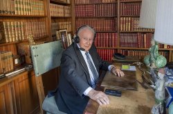 Philippe Bouvard dead: Beloved presenter dies at home as president leads tributes