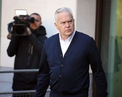 Disgraced Huw Edwards 'plotting major comeback on daytime TV'