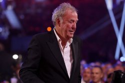 POLL: Should Jeremy Clarkson ban Meghan Markle from his pub?