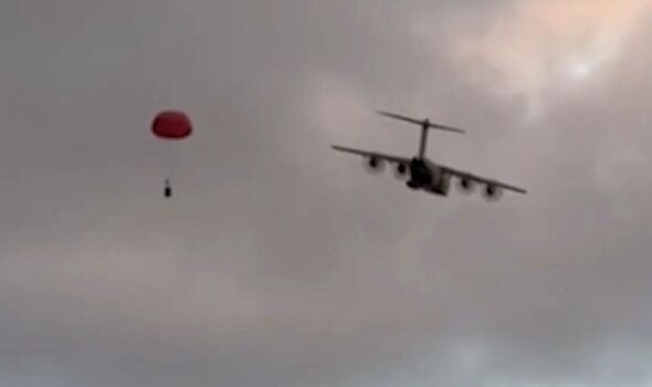 Army parachutes medical team onto British territory as hantavirus fears soar