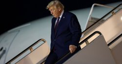 Donald Trump 'struggles' to walk off Air Force One as health fears soar