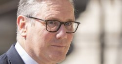 Kier Starmer LIVE: PM battles for his political life as Mandelson crisis deepens