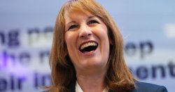 POLL: Should Keir Starmer sack Rachel Reeves? Vote now