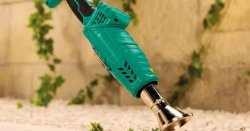 Weeds will disappear overnight with £14.99 Aldi item