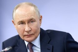 Paranoid Putin bans people from wearing watches in the Kremlin as assassination fears soar