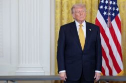 Donald Trump 'seriously considering' expanding US and creating a 51st state