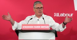 Labour bombshell as first members of government resign in call for Starmer to quit