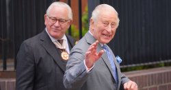 King Charles makes emotional visit after horrific anti-semitic attacks