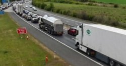 M11 traffic LIVE: Chaos for tourists as crash sparks 3-mile queues near Stansted Airport