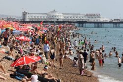 UK heatwave forecast with 32C scorcher in days with 10 regions above 30C