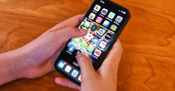 I'm a headteacher – this is why we desperately need an under-16 social media ban