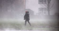 Met Office names 33 areas facing heavy rain on Monday - full list