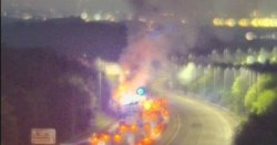 M25 lorry fire LIVE: Blaze blocks motorway near Epping causing major traffic delays