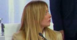 Meloni scowls and grimaces as Italian PM shows true feelings during Trump rant