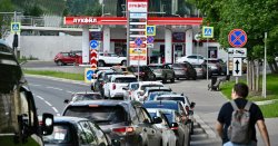 Major panic in Russia over latest oil refinery fire – 'Don't waste any time'