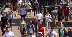 Thousands sign 'too hot to work' petition as 36C heat hits UK and 'no legal cap'