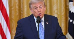 Donald Trump 'struggles to read teleprompter' as his voice change sparks concern