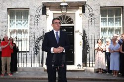 Burnham to meet major world leader after admitting Trump 'challenge'