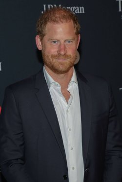 Prince Harry 'failed to understand' media, says Princess Diana's ex-bodyguard