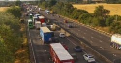 M1 traffic LIVE: Closure chaos on Northamptonshire motorway with severe delays