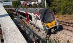 Wickford train derailment LIVE: 'Do not travel' warning issued as train 'derails' in Essex
