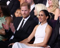 Royal Family LIVE: Harry and Meghan given brutal 2-word advice after latest Hollywood fail