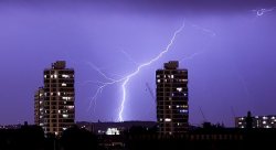 Met Office issues 19 hour thunderstorm warning for 59 areas on Wednesday - full list
