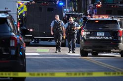 'Multiple victims' after horror shooting in Minneapolis with police officers injured