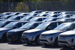 Huge update issued over fears 4,000 jobs could be lost at Jaguar Land Rover