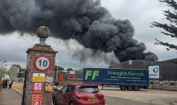 Beccles fire LIVE: Industrial estate blaze on London Road as huge smoke cloud fills sky