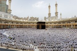 Saudi Arabia on brink as Houthis strike Mecca - holiest site in Islam