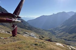 Two Brits dead in horror plane crash in Swiss Alps as Foreign Office releases statement